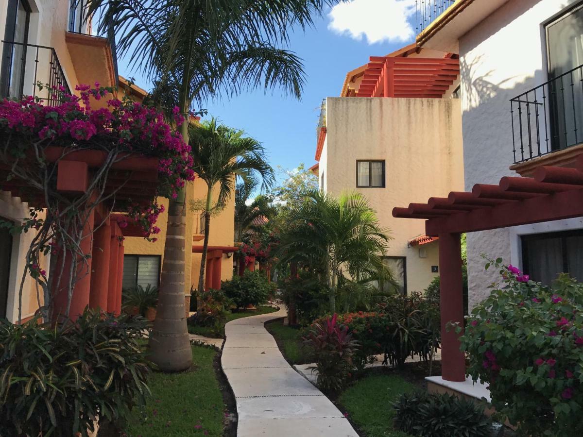 Villa Ikal Playa del Carmen Eksteriør billede
